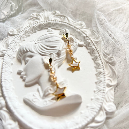 Mermaidland.offical Earrings Heart Shape Shooting Star