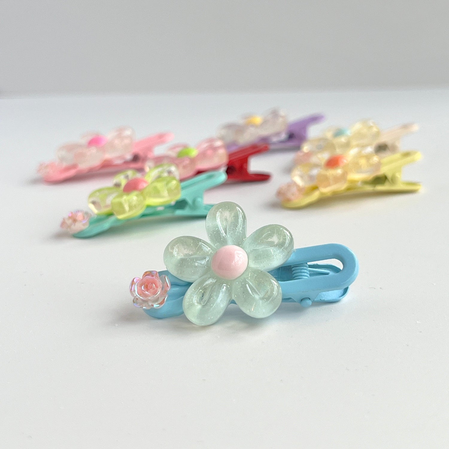 Mermaid Land Official Barrette Blue Daisy Bloom Hai Clip