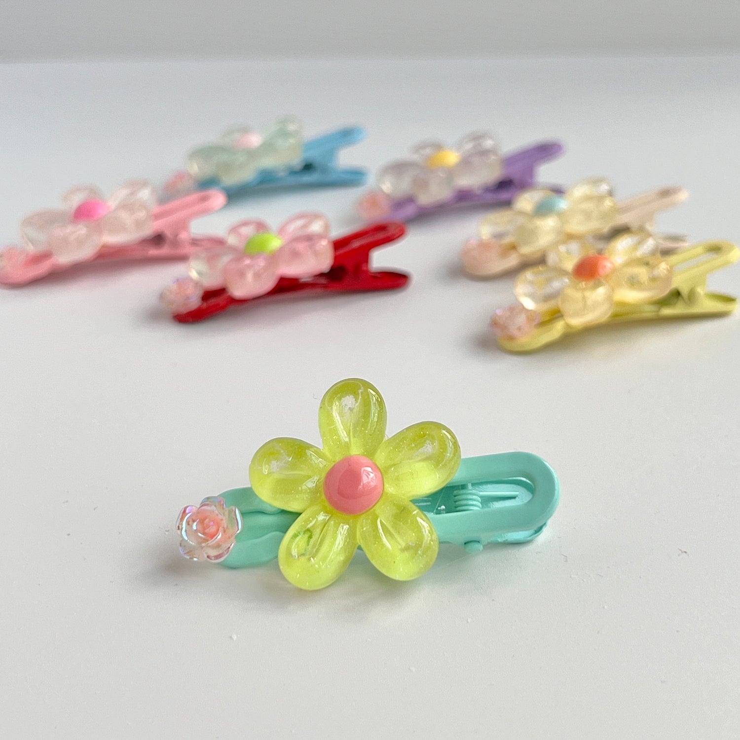 Mermaid Land Official Barrette Green Daisy Bloom Hai Clip