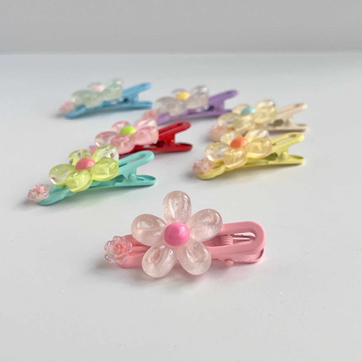 Mermaid Land Official Barrette Pink Daisy Bloom Hai Clip