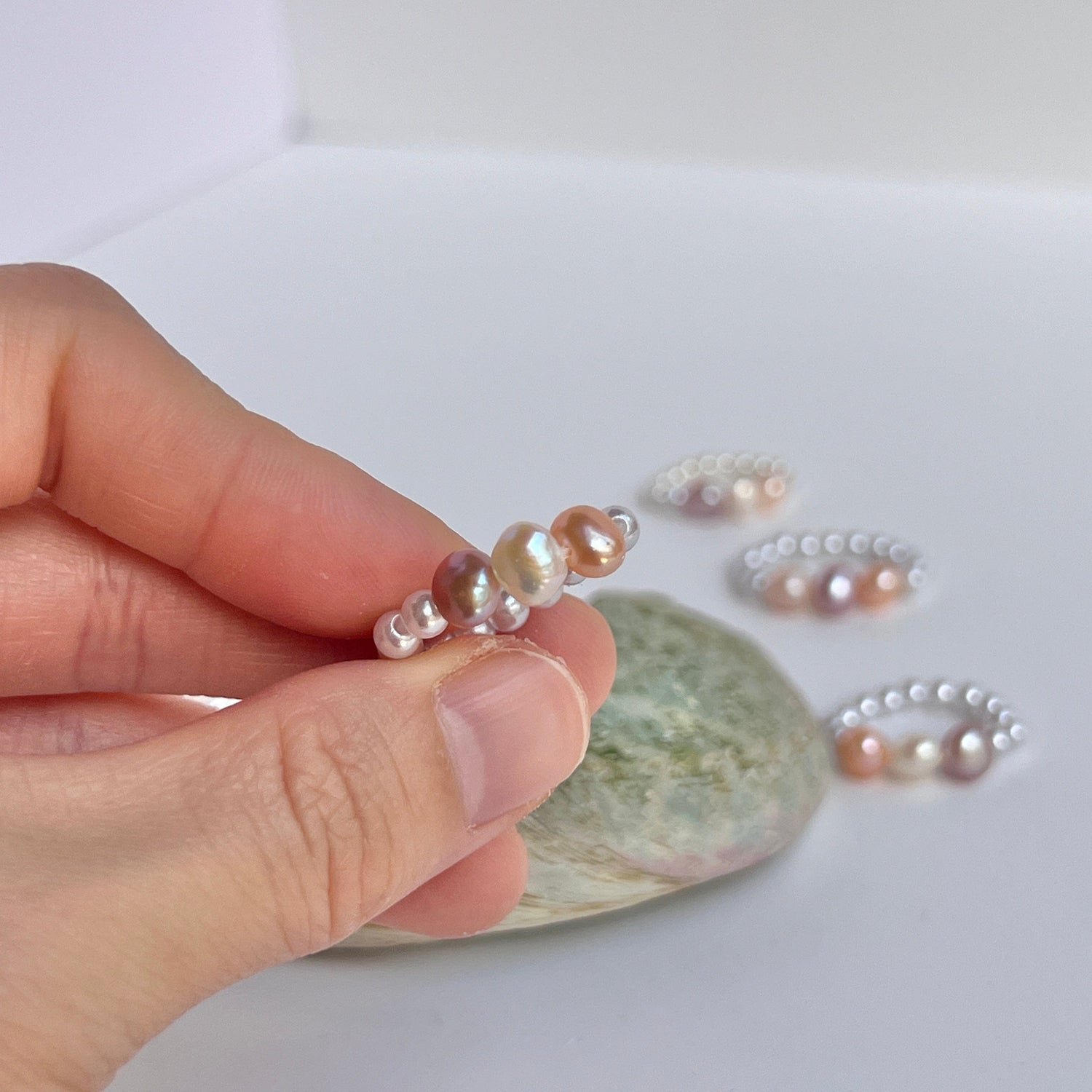 Mermaid Land Official Triple Pearl Stretch Ring