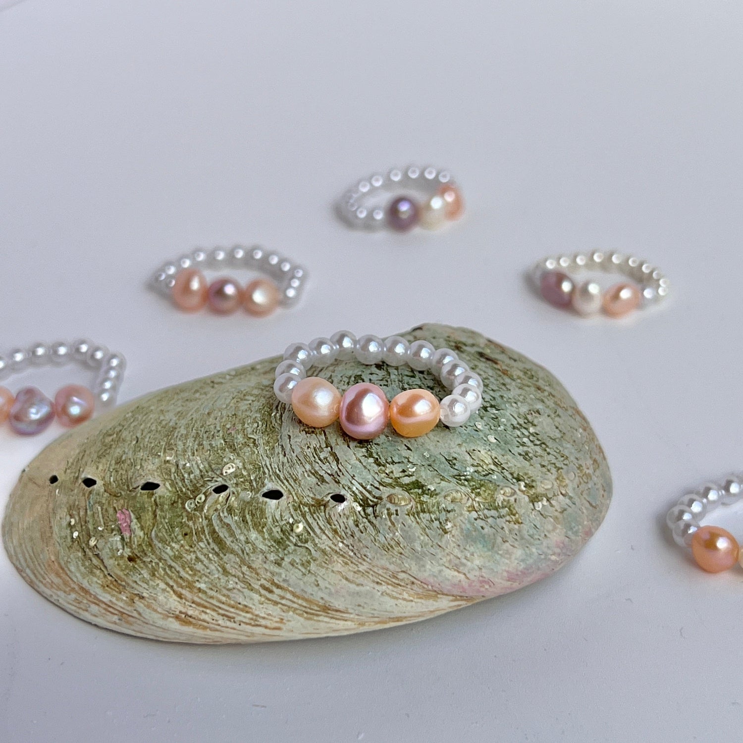 Mermaid Land Official Triple Pearl Stretch Ring