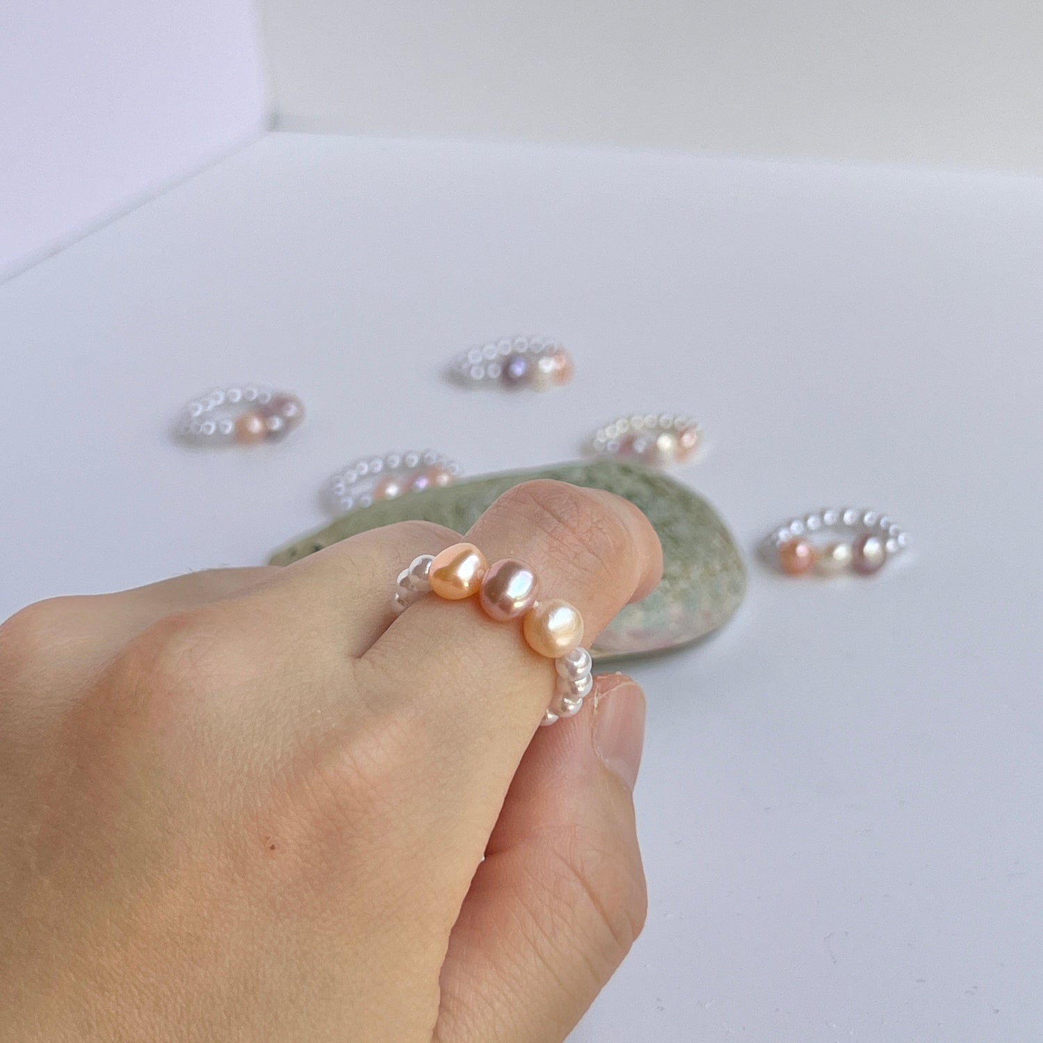 Mermaid Land Official Triple Pearl Stretch Ring