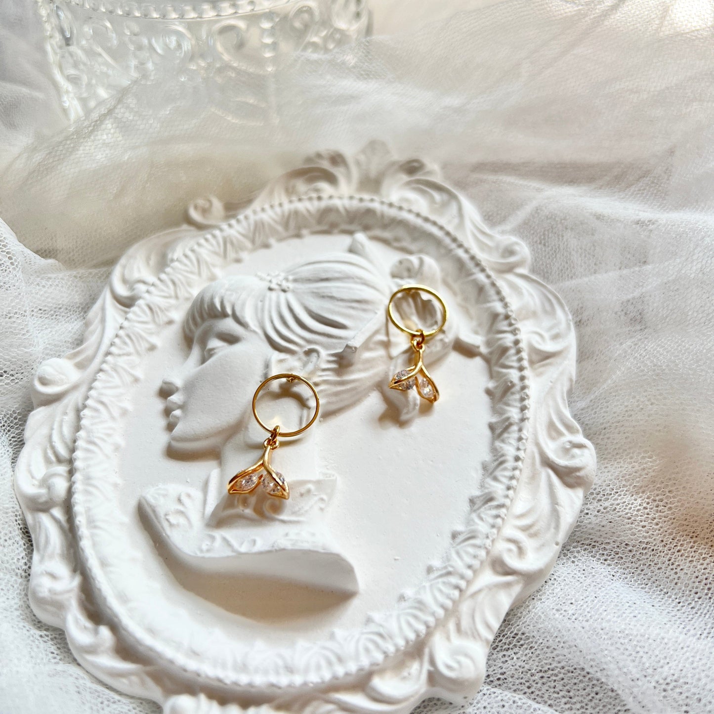 Mermaidland.offical Earrings Circle Mermaid Tail