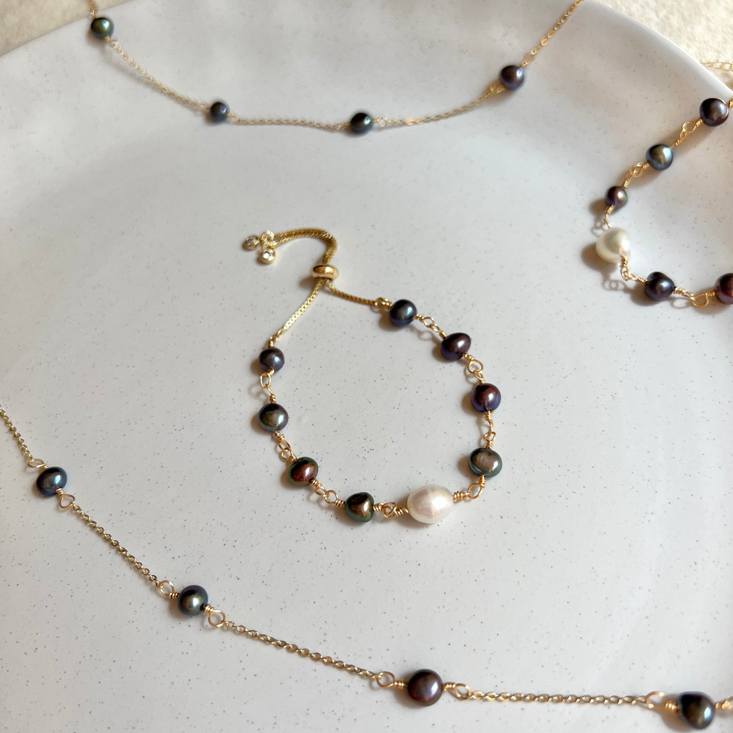 Mermaidland.offical Might night black pearl bracelet