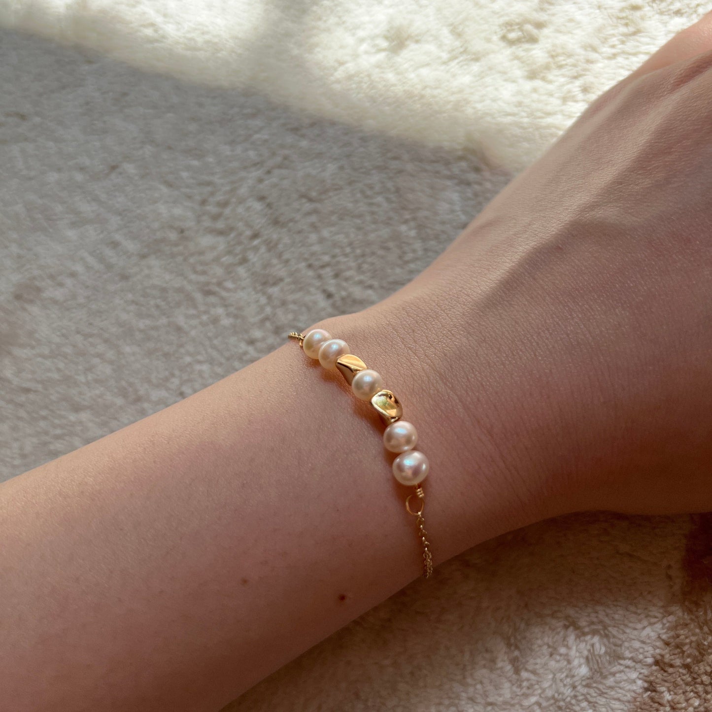 Mermaidland.offical The white lily bracelet